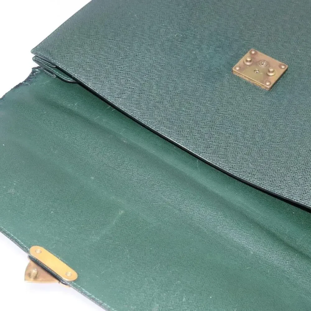Louis Vuitton Taiga Serviette Moskova Business Bag Epicea Green